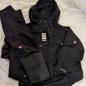 Fjallraven Greenland Jacket and Abisko tights leggings xs
